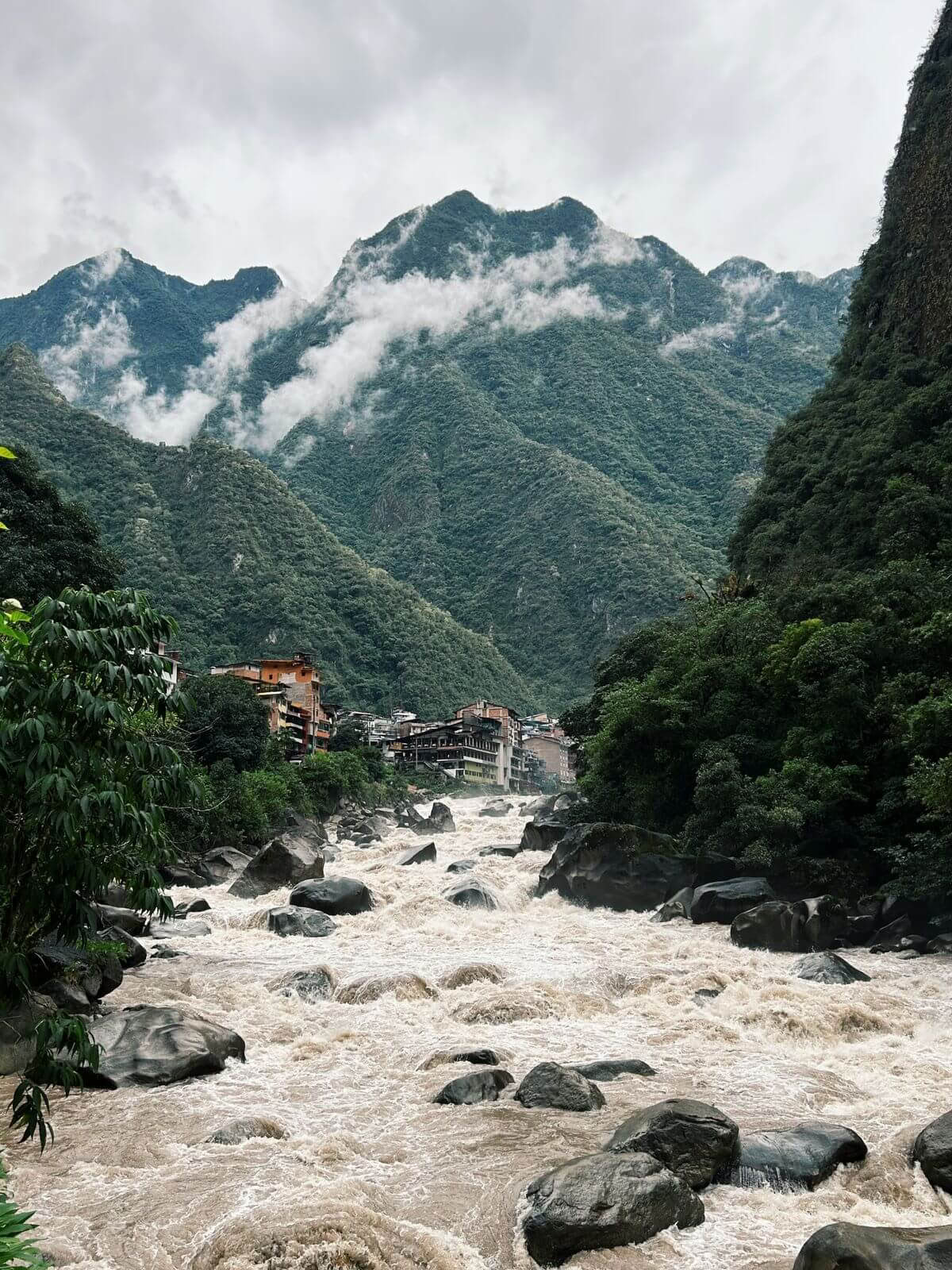Machu Picchu en train : excursion consciente d’une journée complète