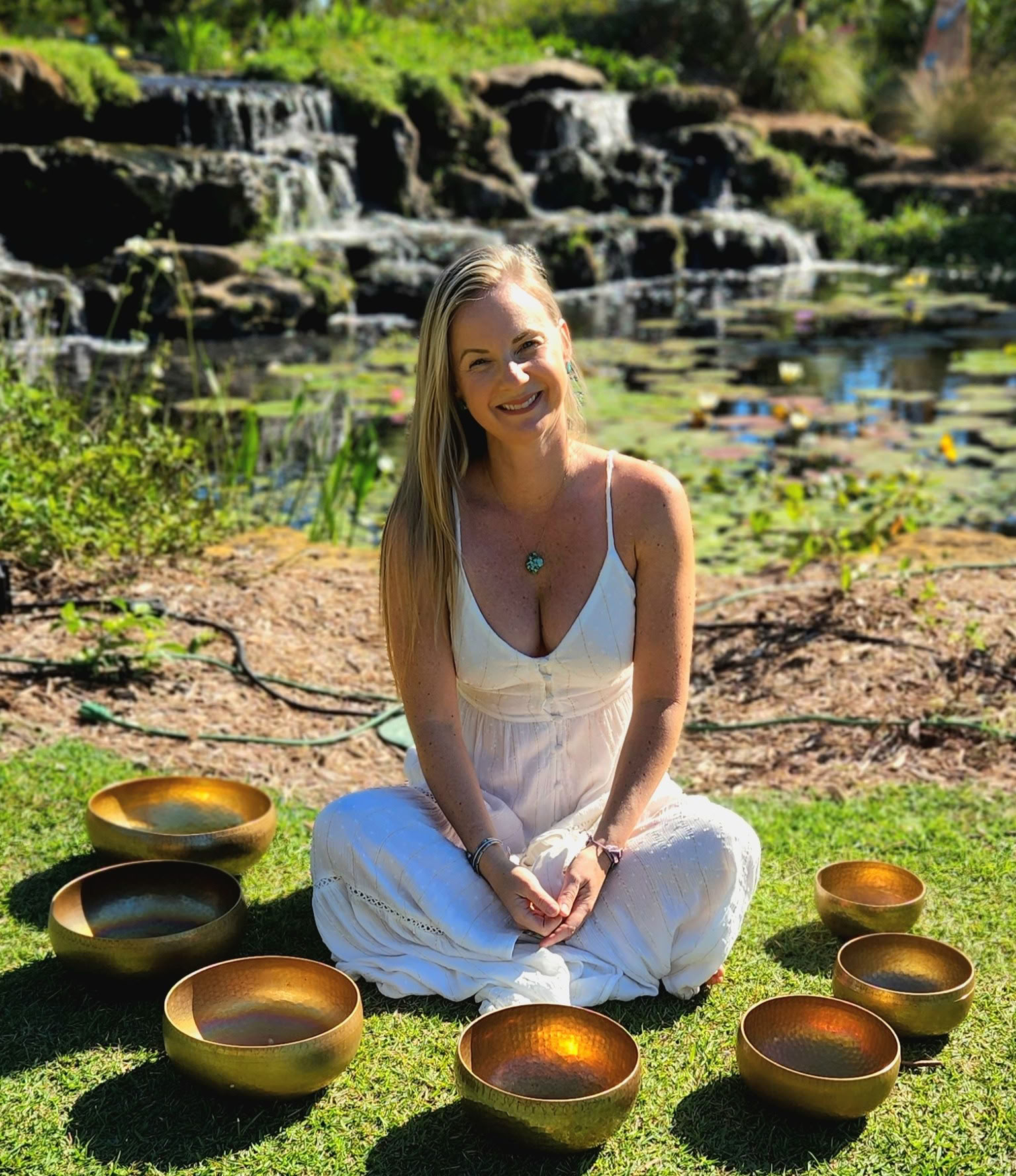 Wisdom Rising | Immersion au psilocybine et à la périménopause pour femmes - Liste d’attente uniquement, dates à confirmer