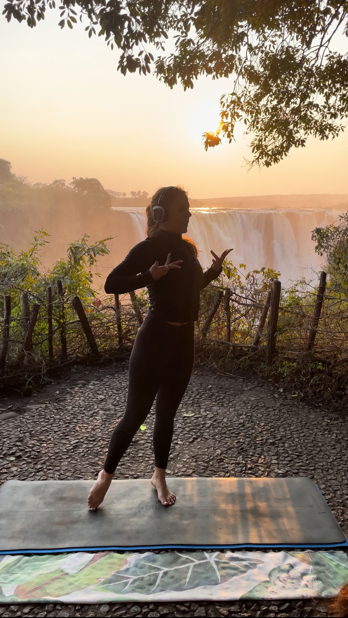 Yoga aux Falls