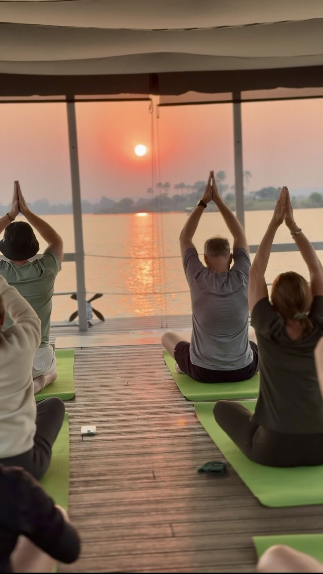 Yoga aux Falls
