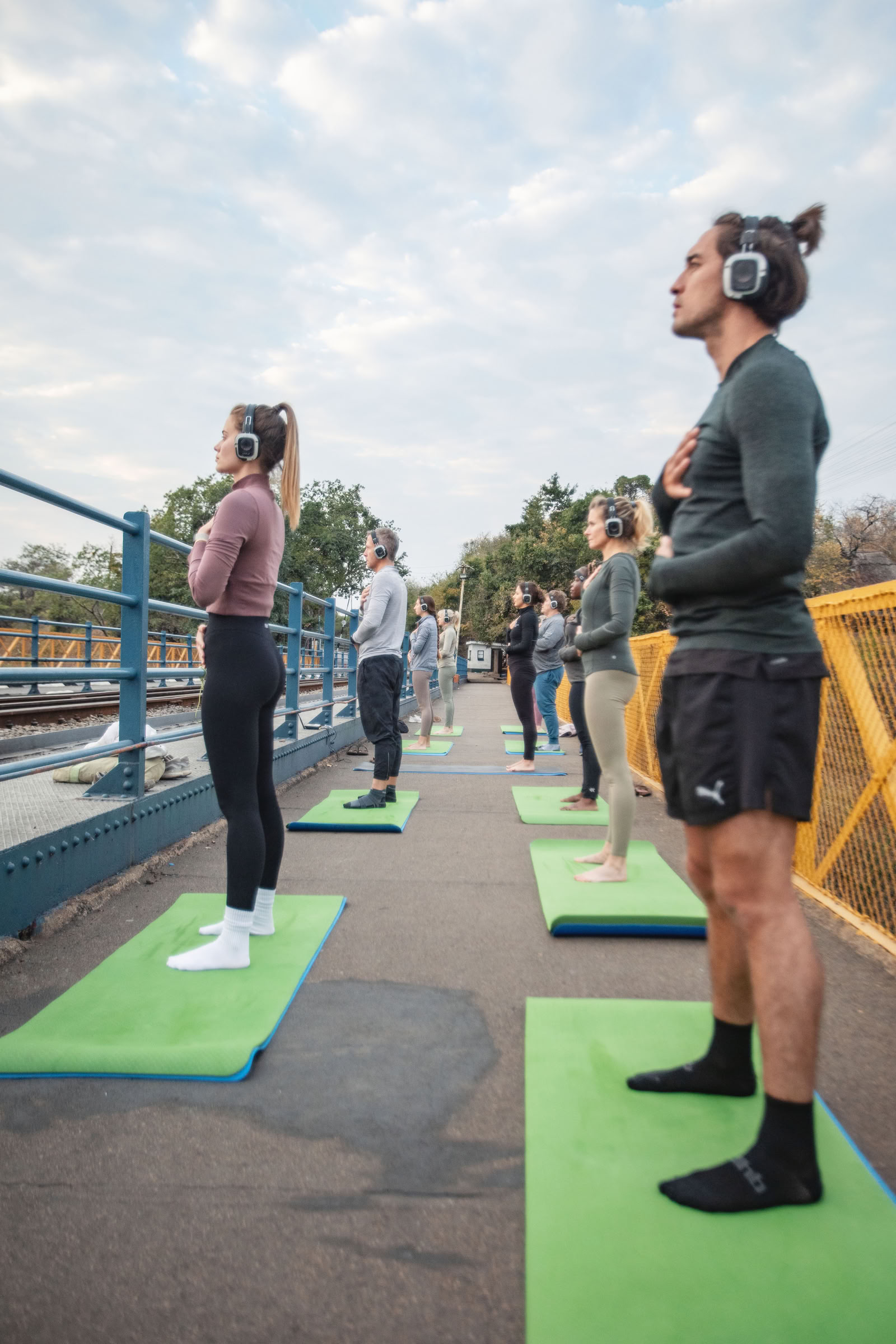Yoga sur le pont