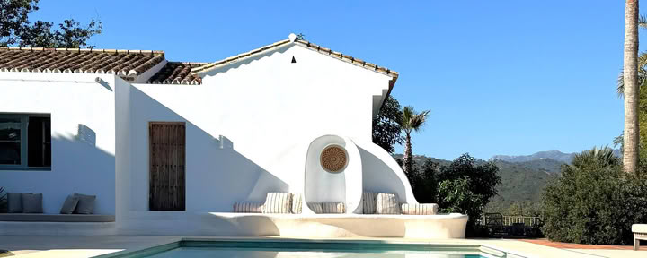 EXCLUSIVE ESSENCE YOGA & PILATES RETRAITE