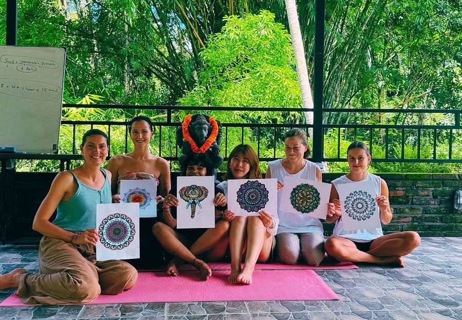 Formation de professeur de yoga de 200 heures en Thaïlande