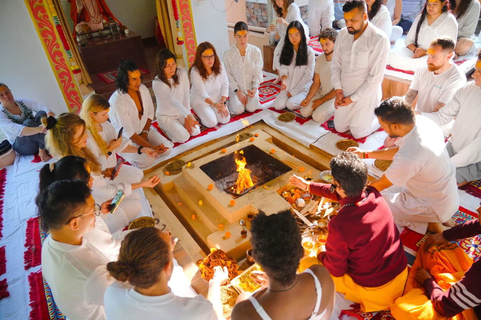 Formation de professeur de yoga de 100 heures à Rishikesh