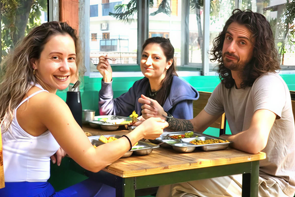 Formation de professeur de yoga prénatal et postnatal à Rishikesh, Inde