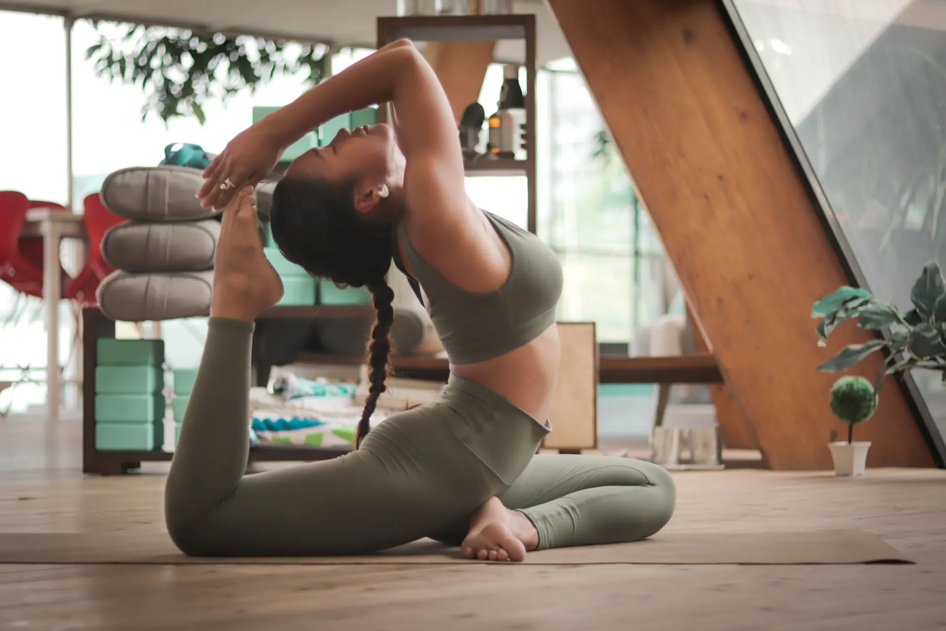 Formation de professeur de yoga multistyle de 100 heures à Rishikesh