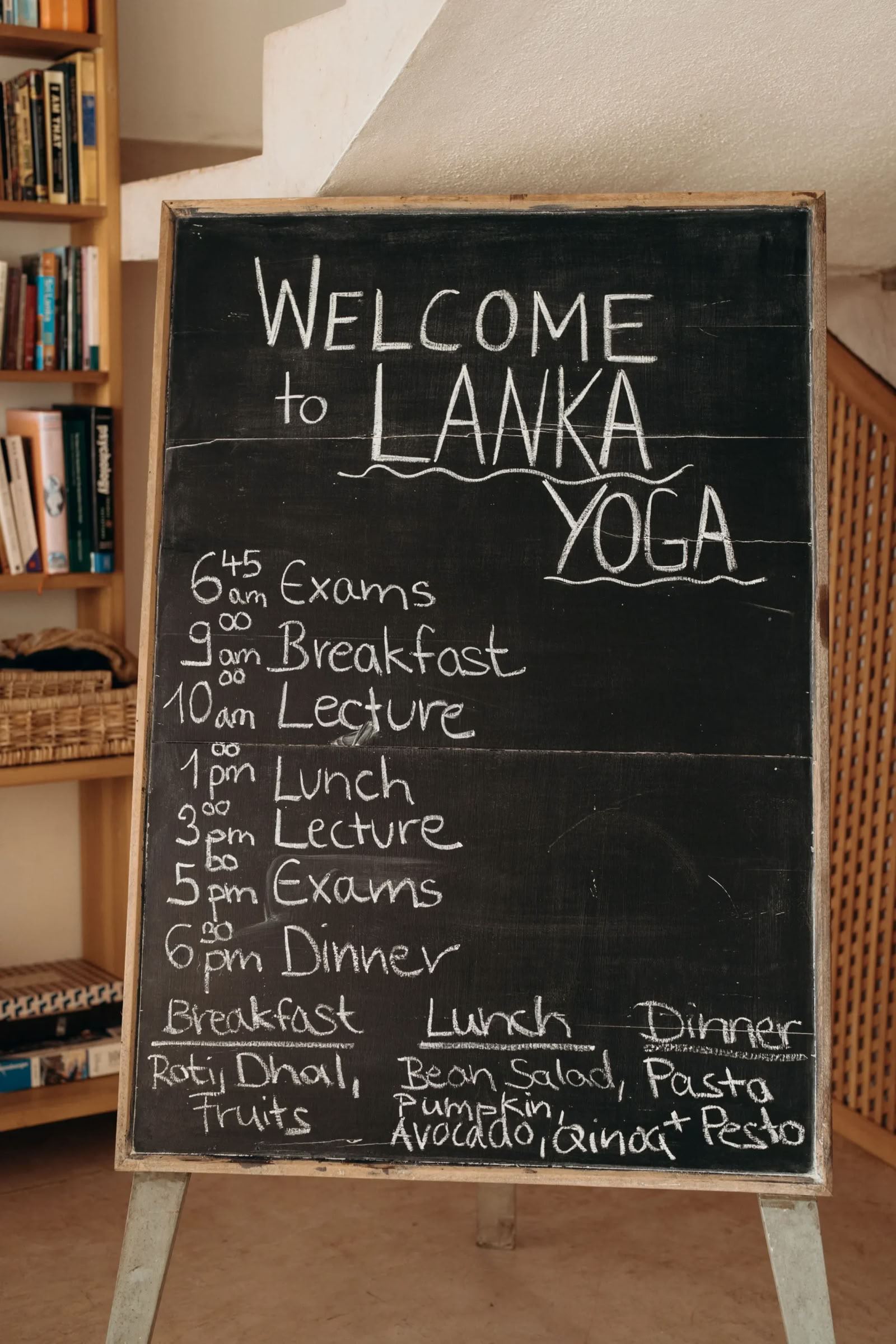 Synergy Vinyasa Yoga Retraite at Lanka Yoga