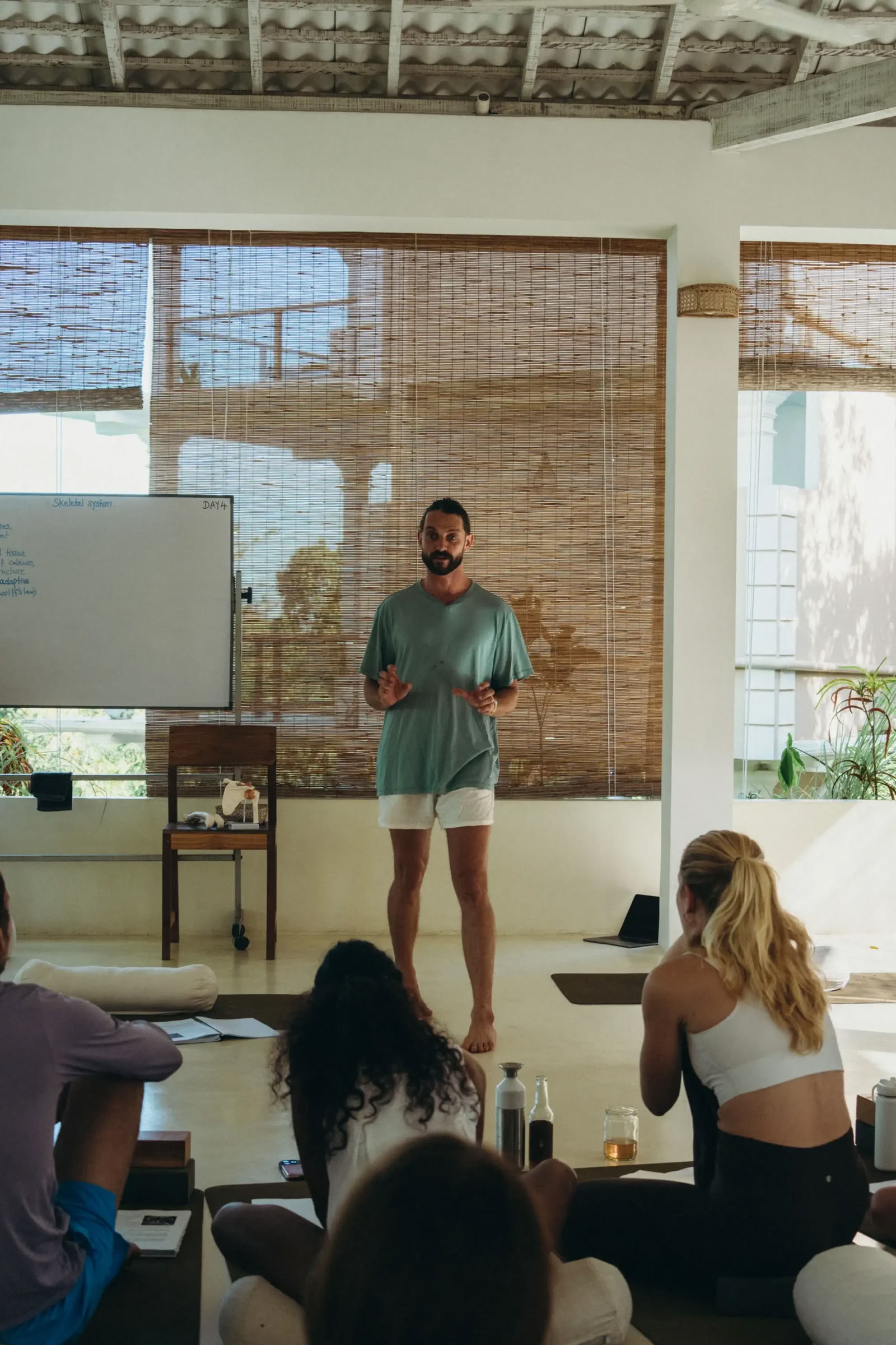 Formation de professeur de yoga Hatha de 200 heures