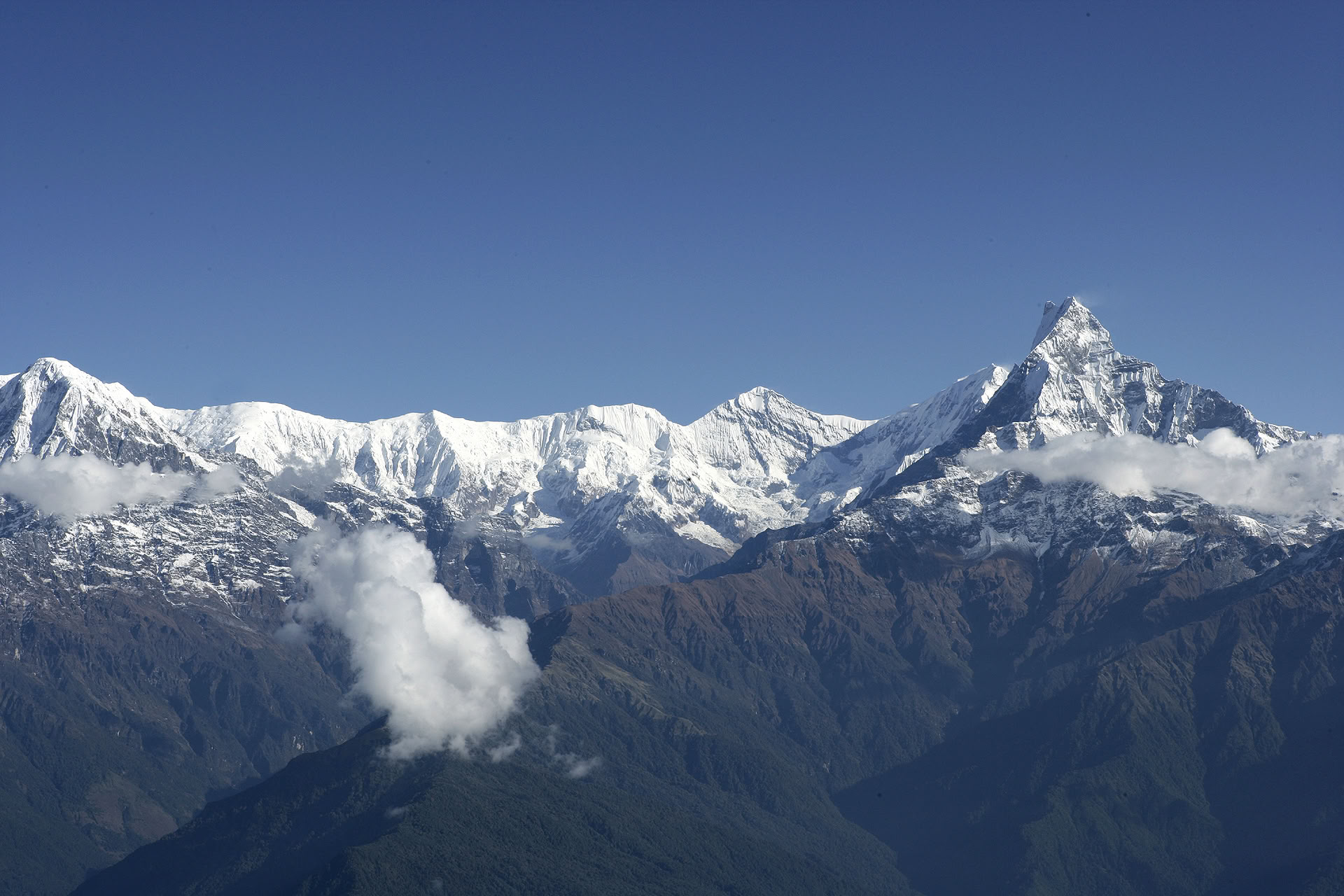Machhapuchhre Trek et Exploration de l'Himalaya 11 jours
