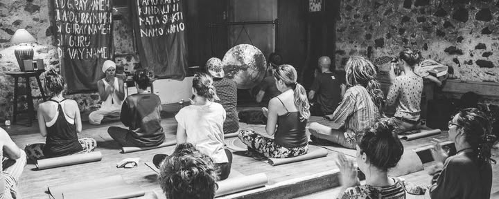 EXPLORING MIND & MEDITATION - Atelier de Yoga Kundalini