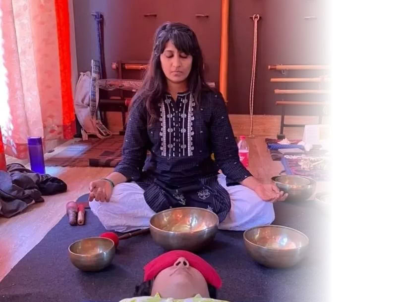 Cours de guérison par le son à Rishikesh