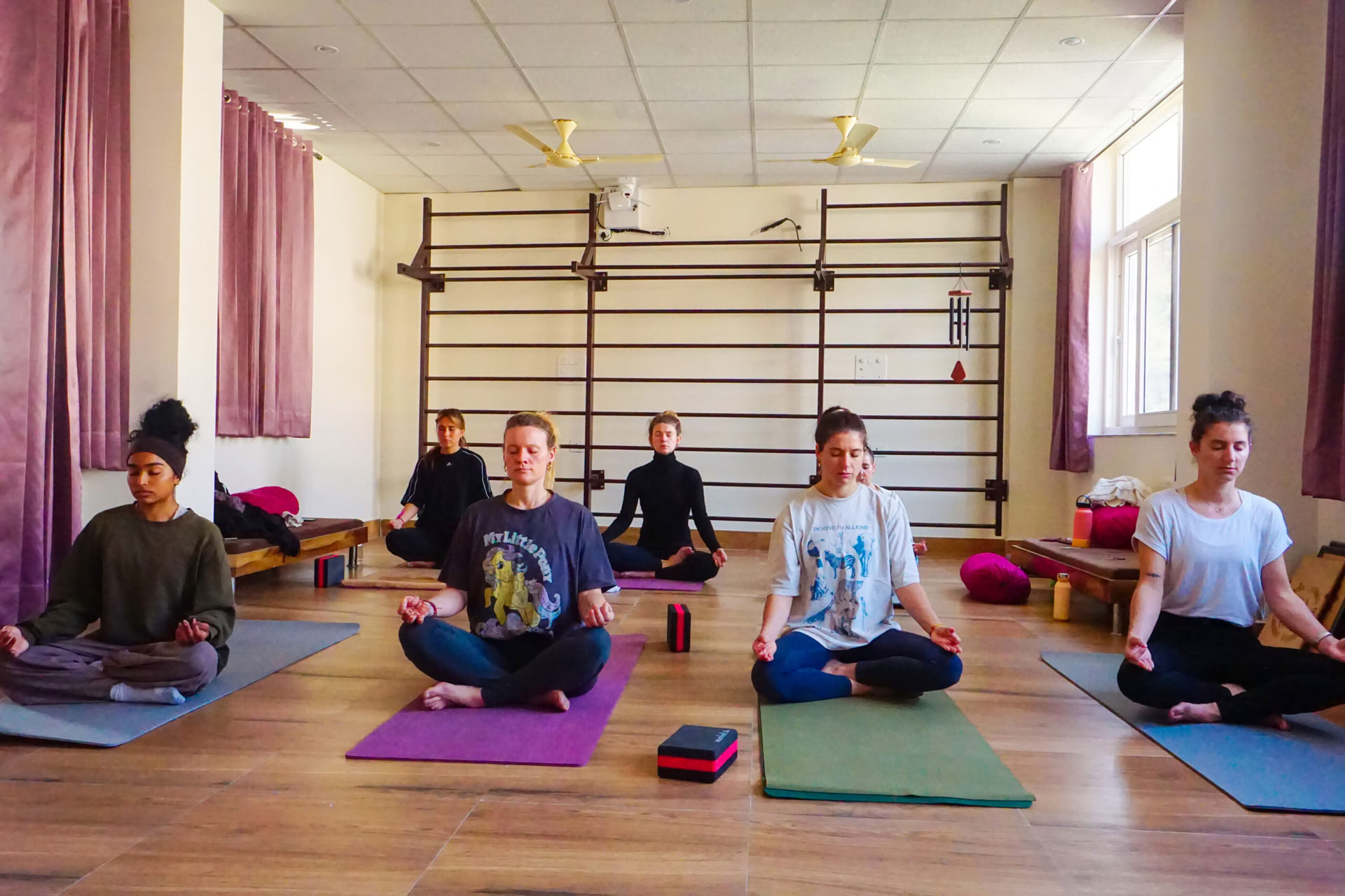 Cours de formation de professeurs de yoga de 200 heures