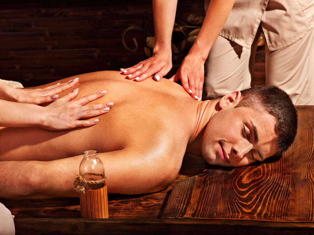Cours de thérapie par massage ayurvédique