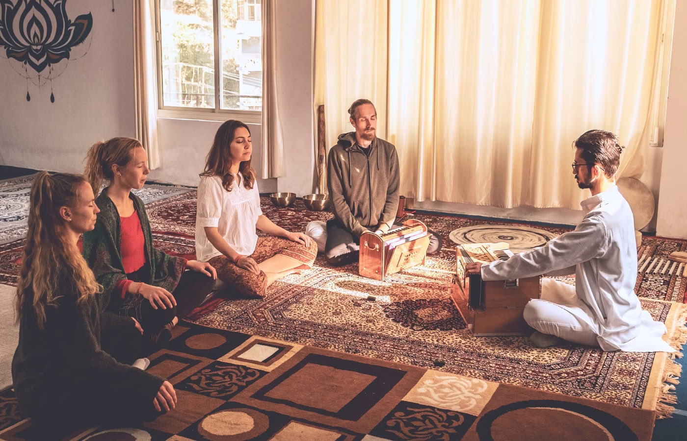 Cours de chant de kirtan et de mantra