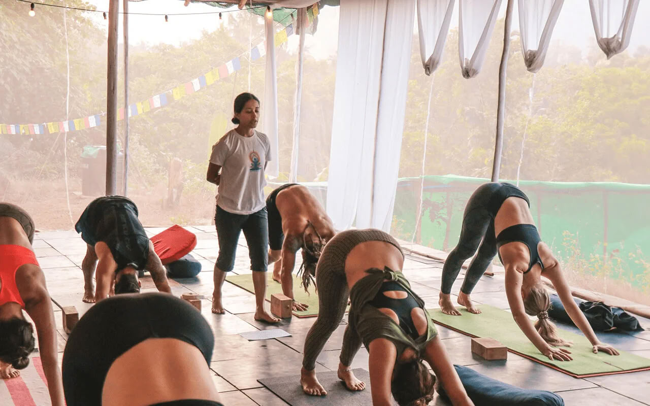 Formation de professeurs de yoga de 200 heures à Goa