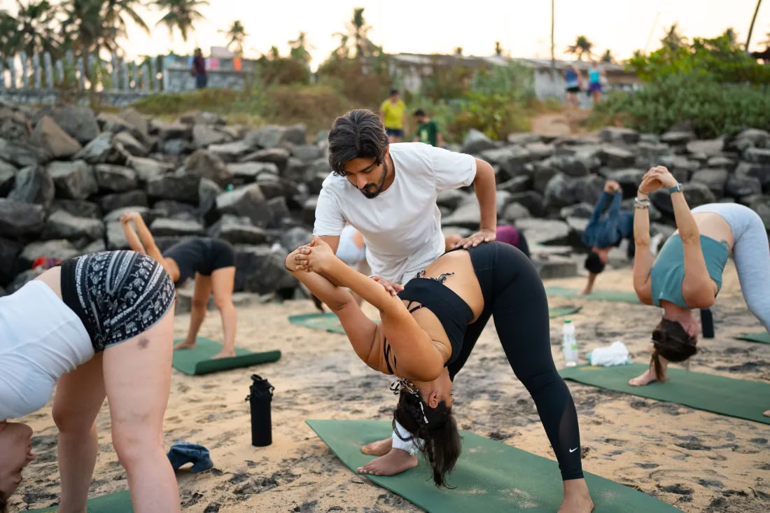 Formation de professeurs de yoga de 100 heures à Varkala, Kerala