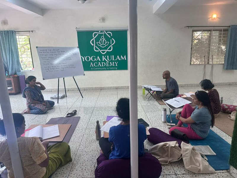 200 heures Weekend Yoga TTC à Bengaluru