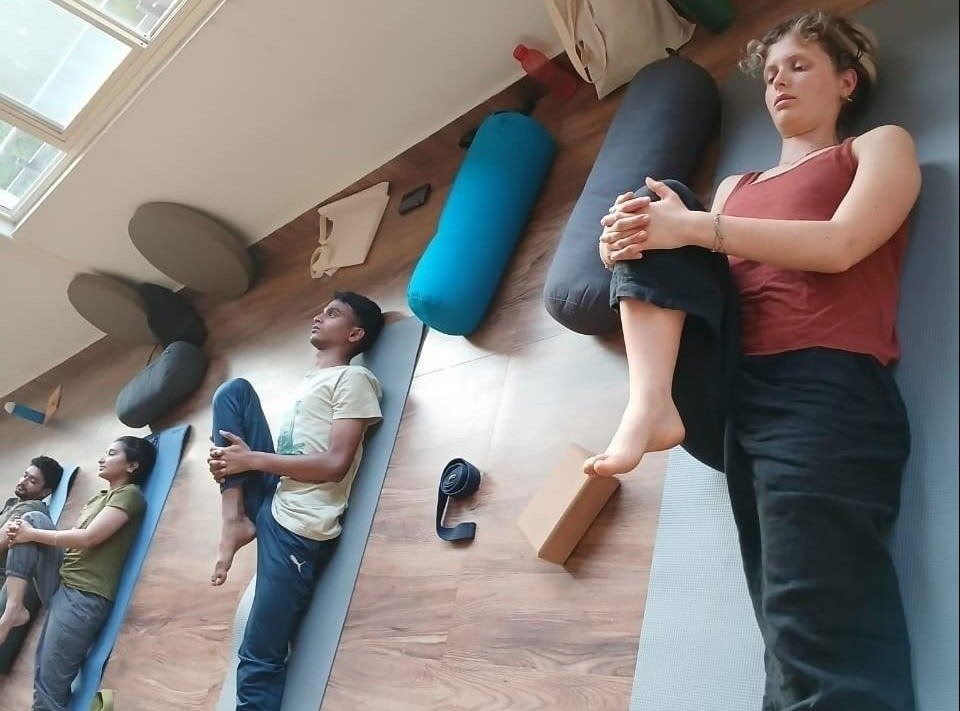 Cours de formation de professeur de yoga de 300 heures à Mysore