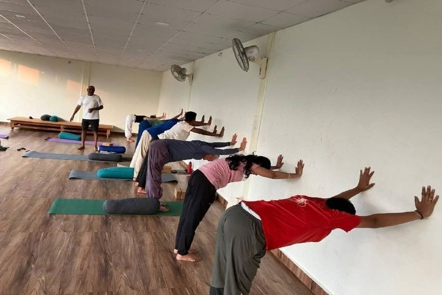 Cours de formation de professeur de yoga de 300 heures à Mysore