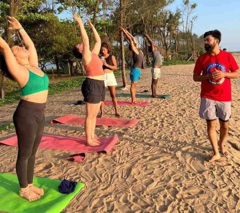 Cours de formation de professeur de yoga de 500 heures au Kerala
