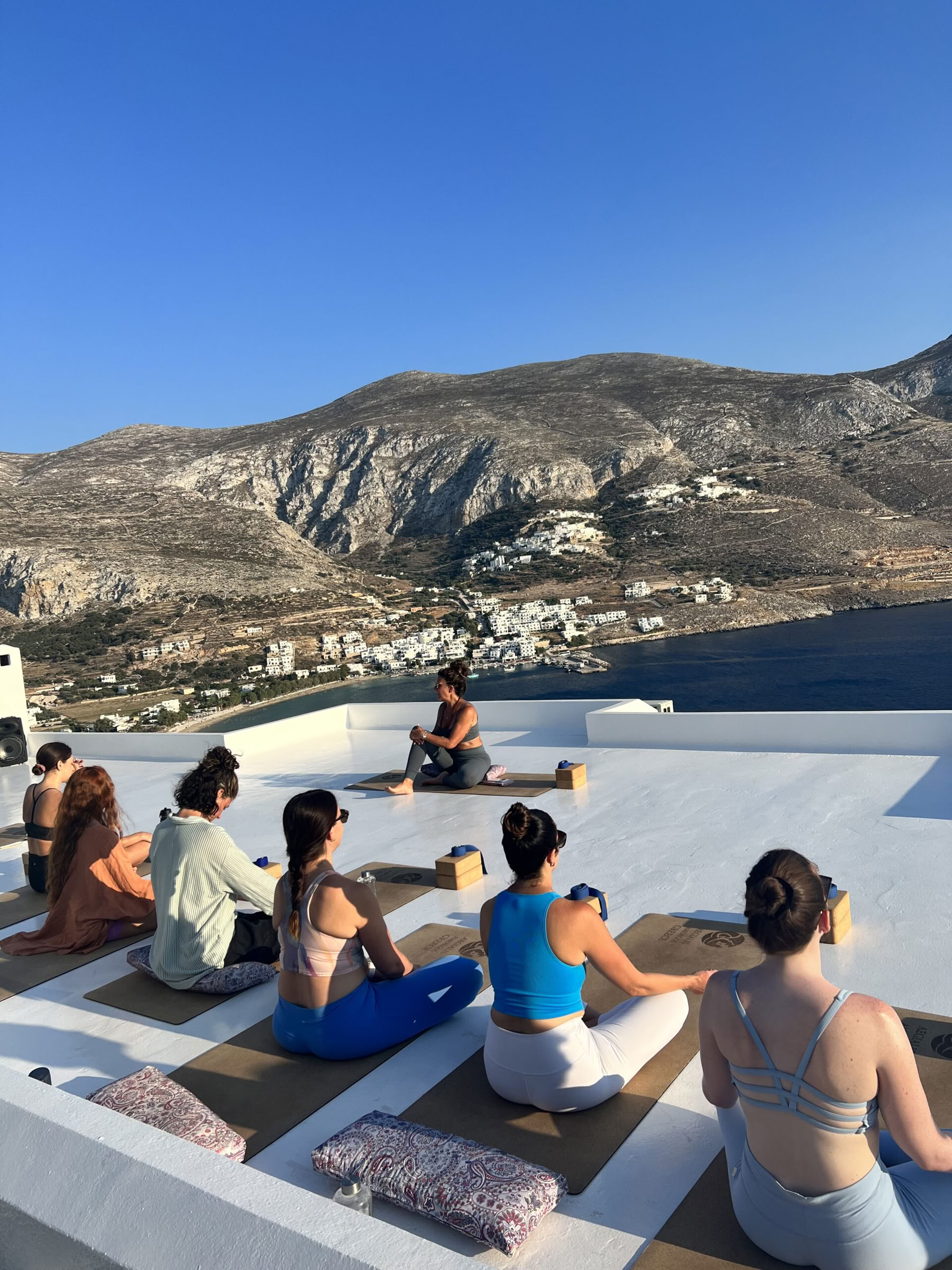 L'Art de Recevoir : Pleine Lune en Verseau à Amorgos