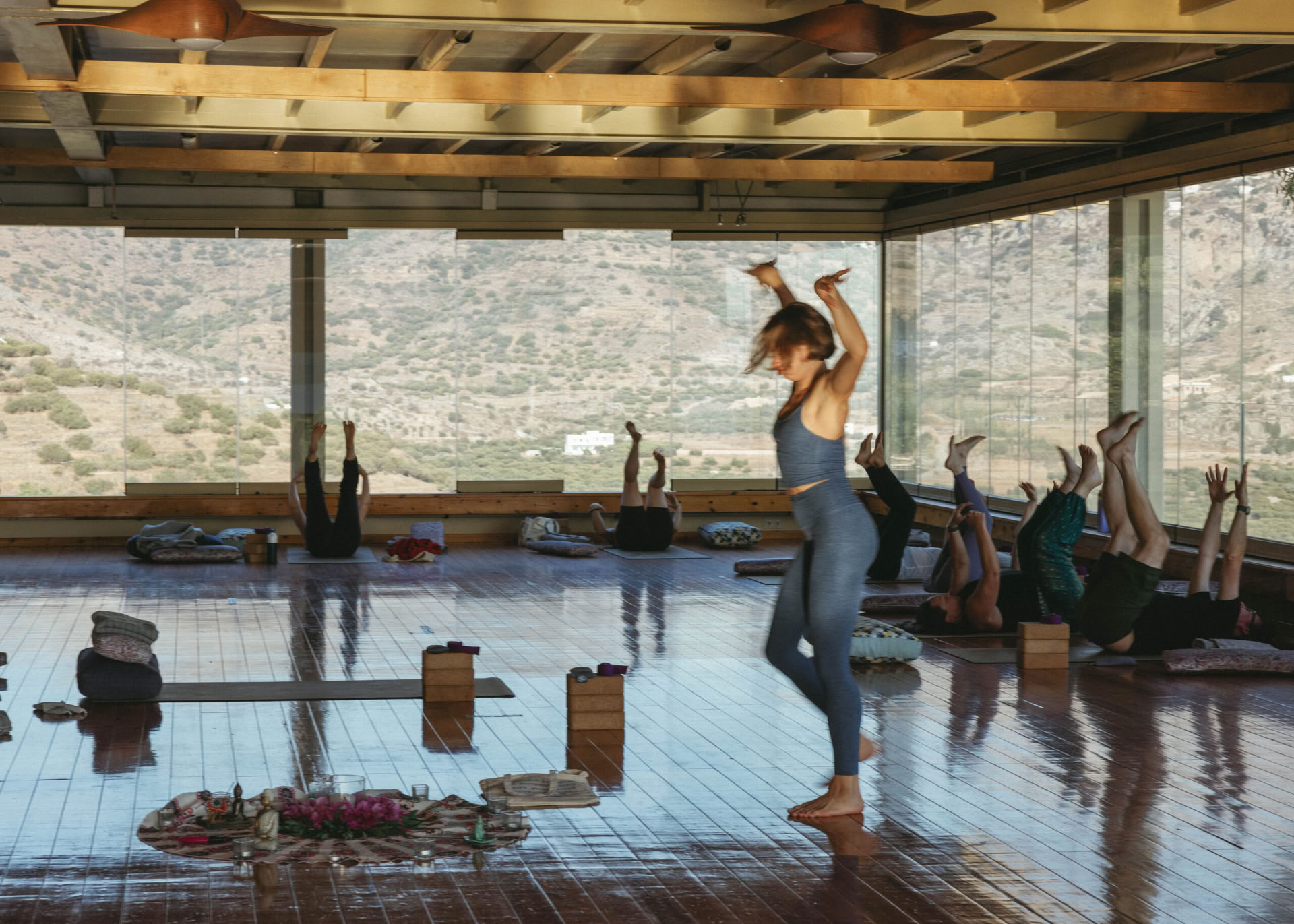 Journey vers la plénitude : retraite de yoga sur une île grecque