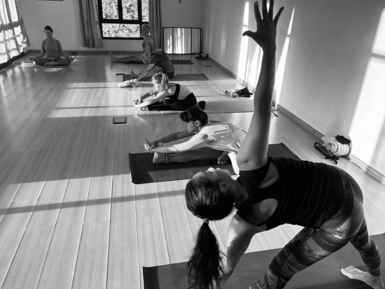 Retraite et formation de professeur de yoga Ashtanga Vinyasa, Ayurveda et thérapie du yoga de 28 jours et 200 heures à Porto Santo, Portugal