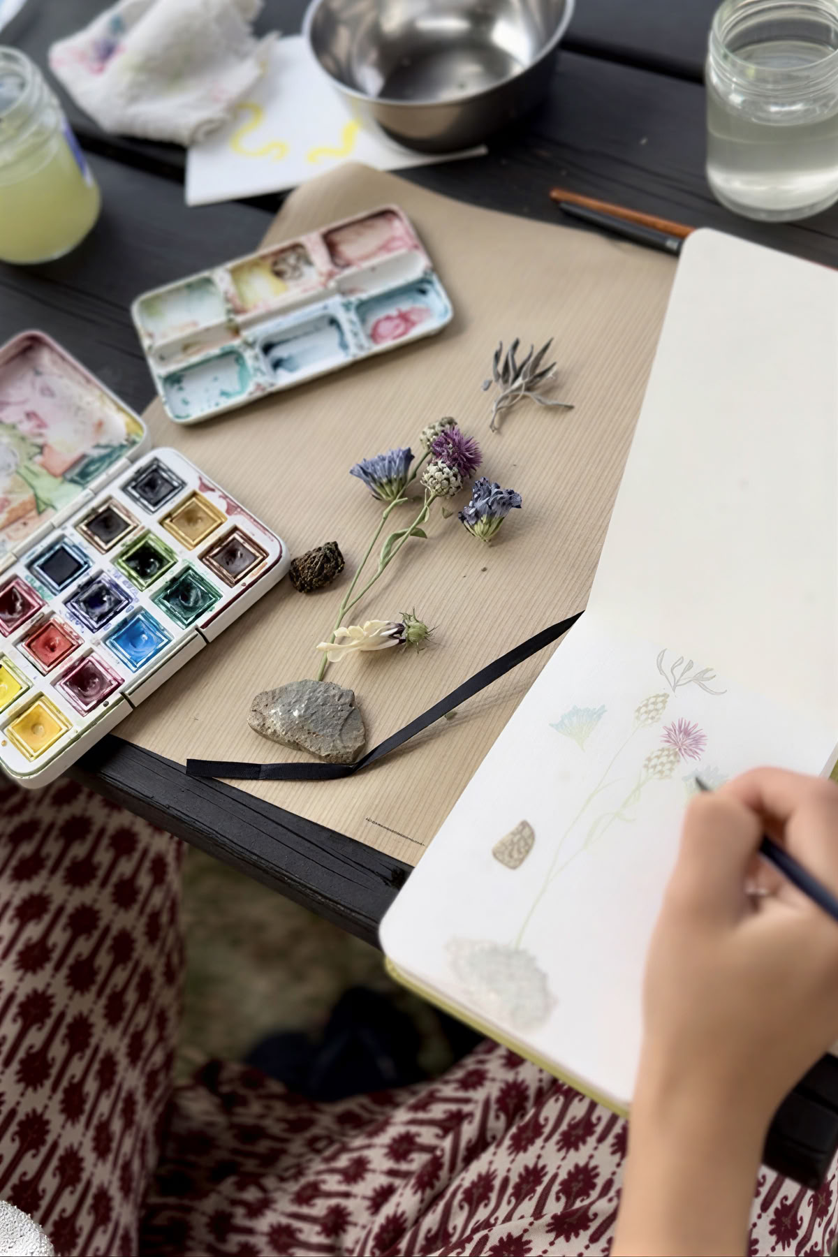 La paix dans la nature sauvage : retraite de yoga, d'art et de nature
