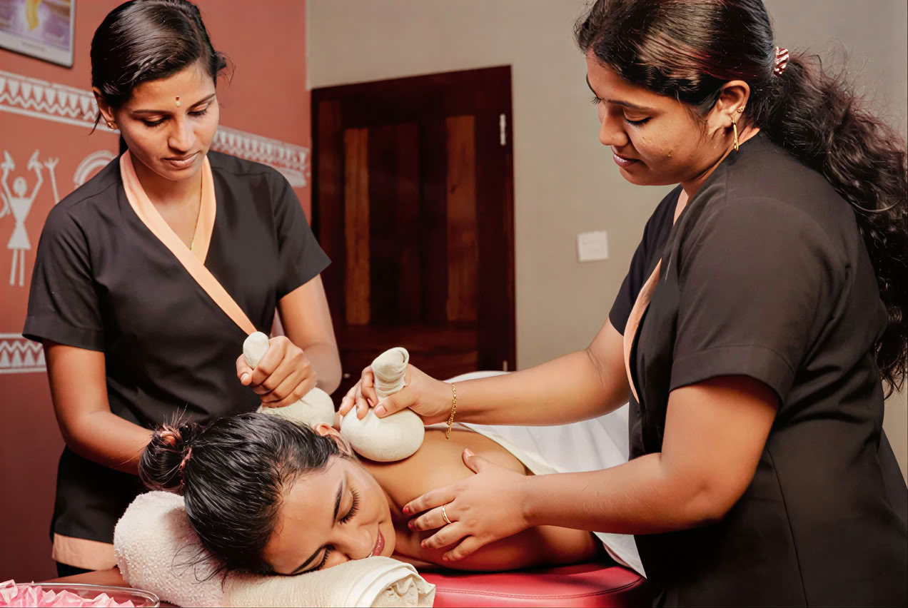 6 Nuits / 7 Jours Retraite de Bien-être Holistique Ayurvédique pour Femmes au Kerala par Dhathri Ayurveda