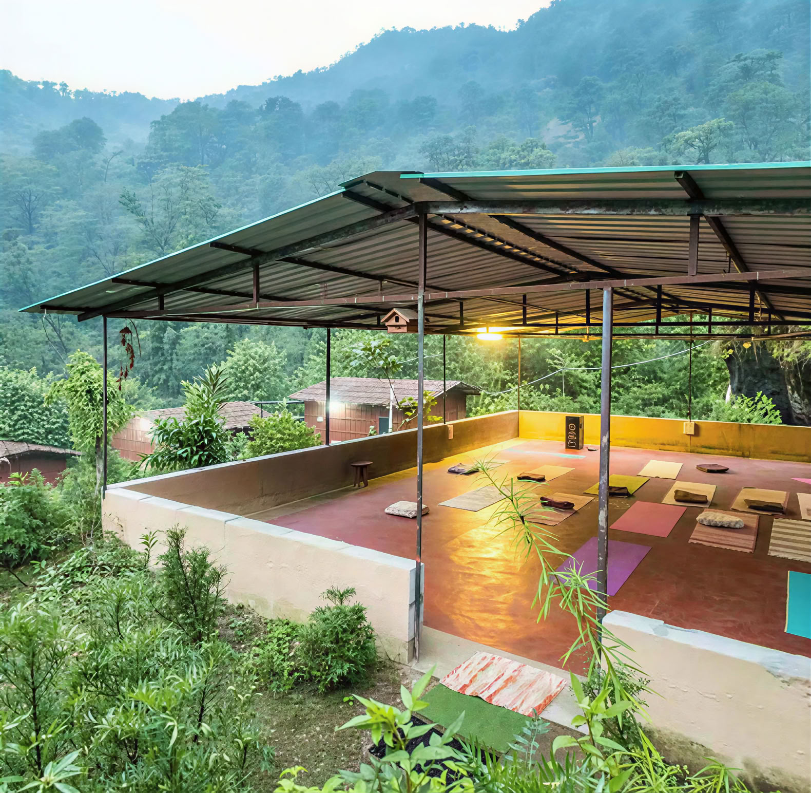 Formation de professeur de yoga de 100 heures à Rishikesh