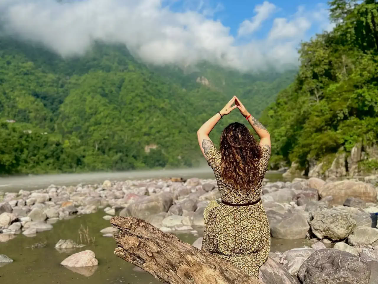 Cours de formation de professeur de yoga de 200 heures