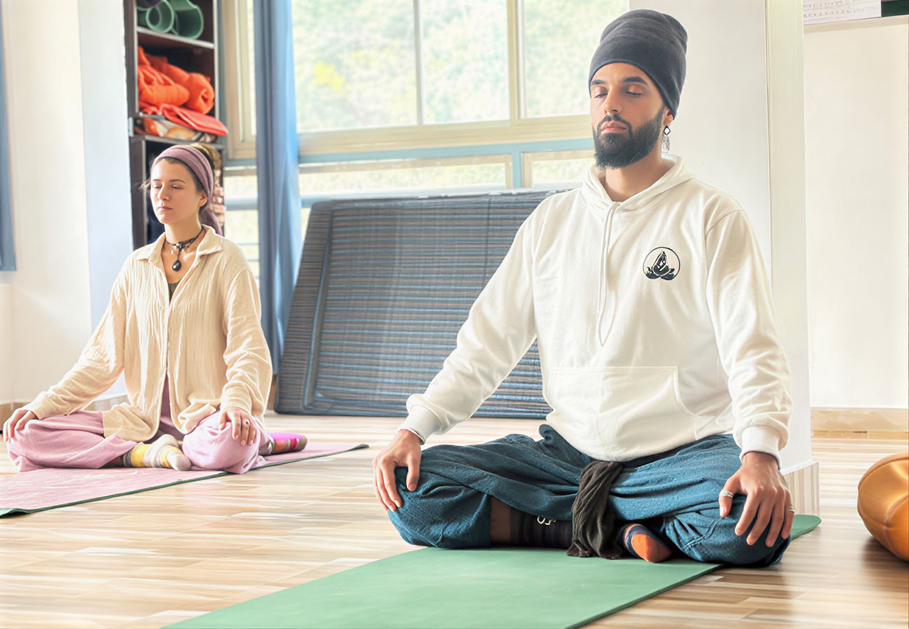 06 jours de formation d'enseignant en yoga aérien