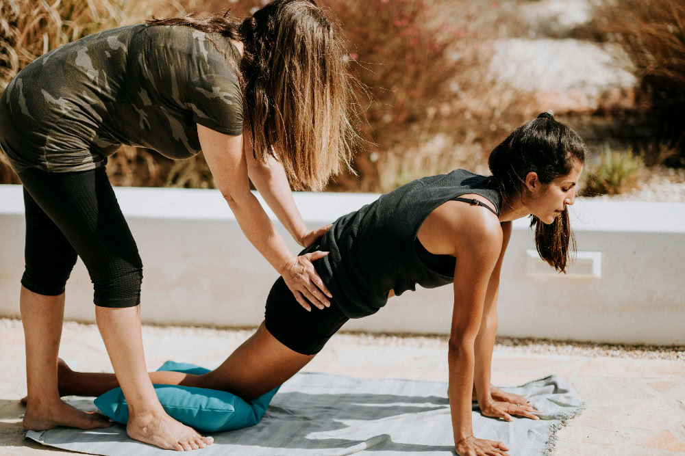 Atelier avancé d'étirement de yoga thaïlandais