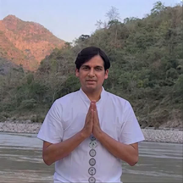 Formation de professeur de méditation de 100 heures à Rishikesh – du 2 au 14 juillet 2026