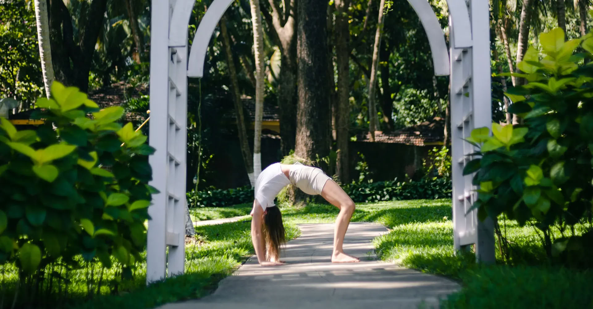 Yoga thérapie bien-être digestif et santé intestinale Agni Dipanam Yoga Chikitsa
