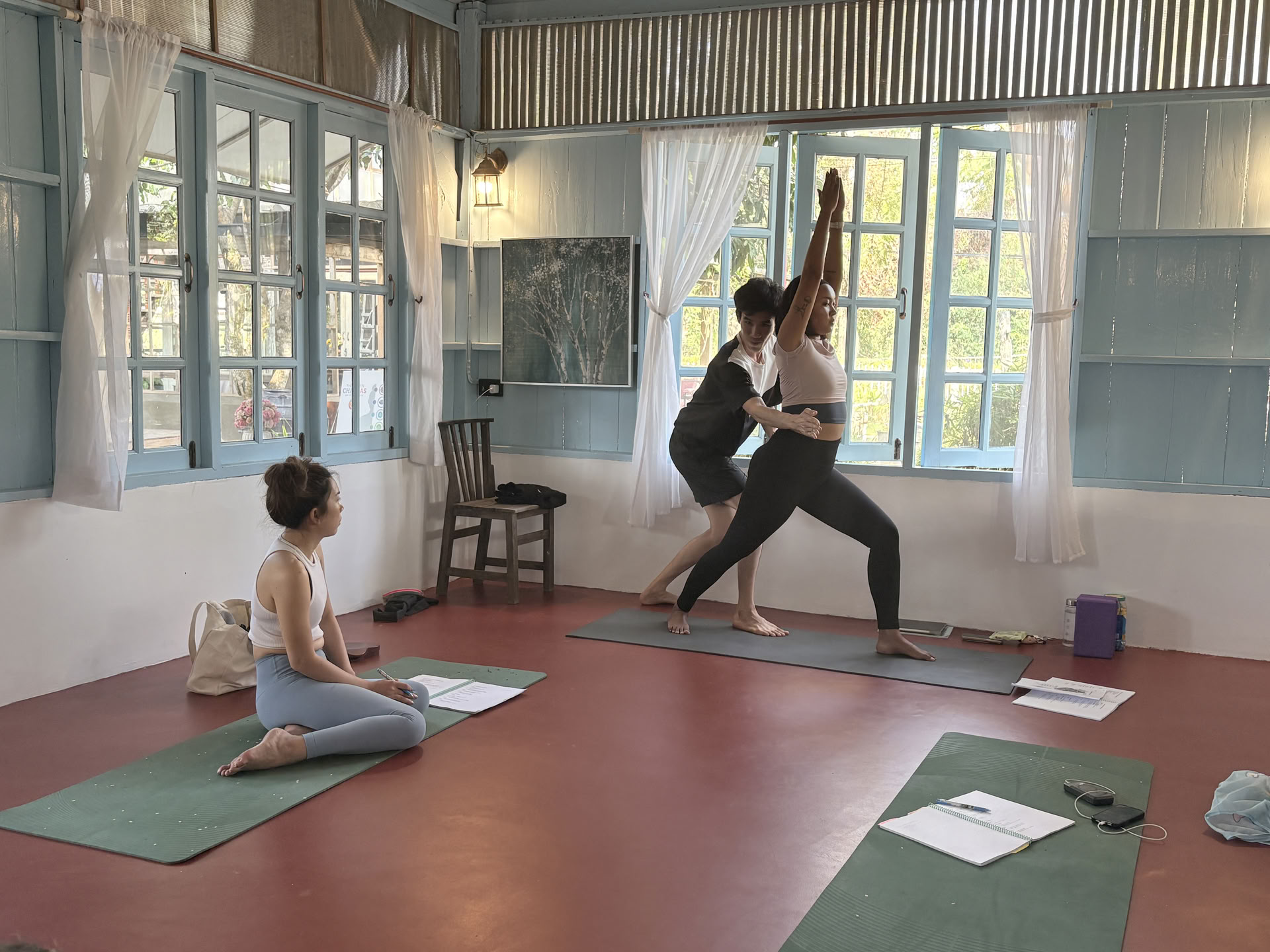 Cours de formation de professeur de yoga de 200 heures