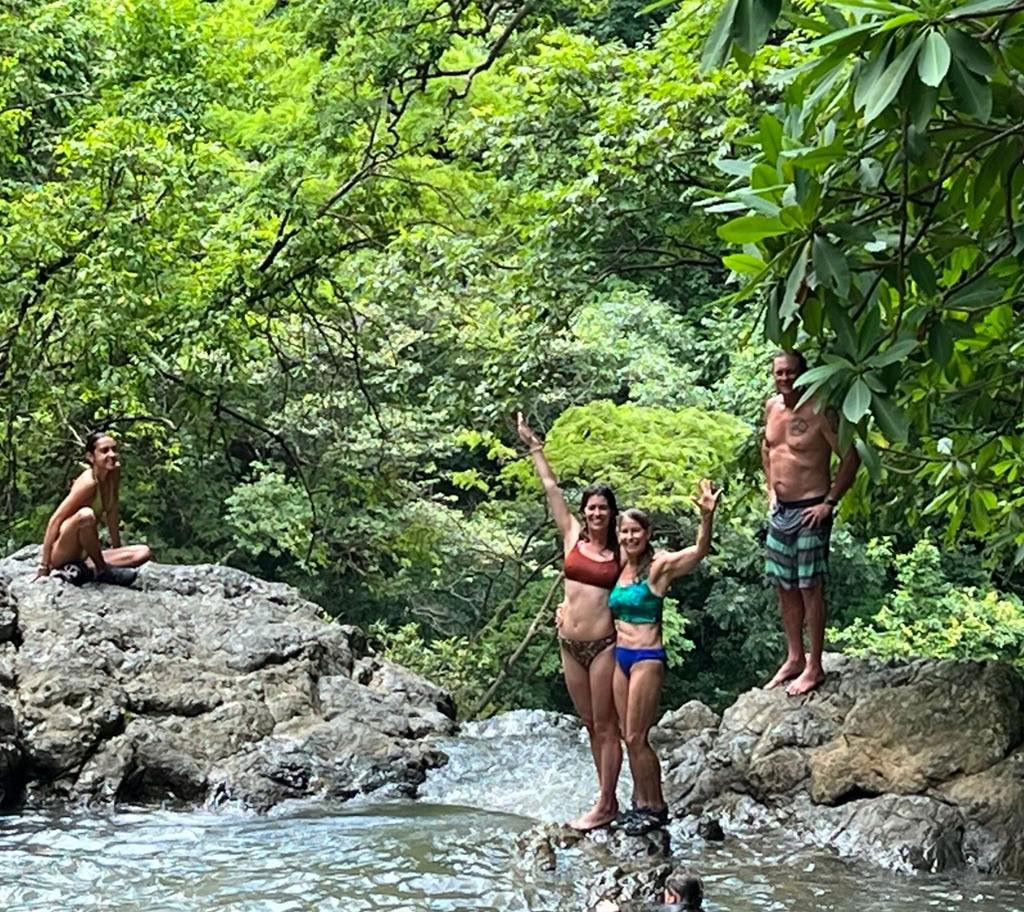 Waves of Grief Retraite Costa Rica 2026