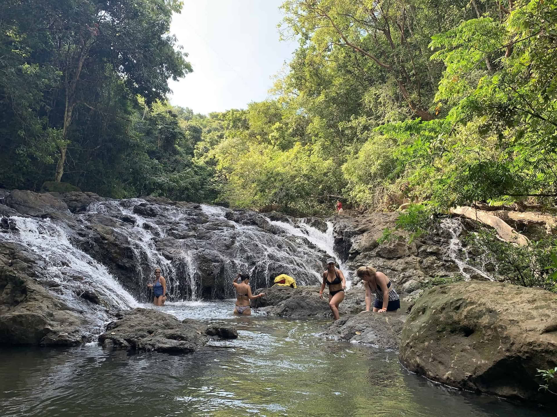 Waves of Grief Retraite Costa Rica 2026