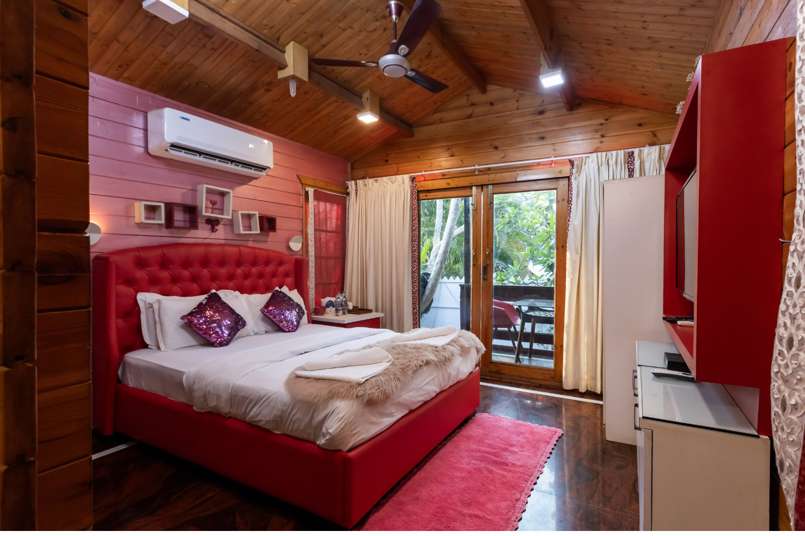 Cours avancé de formation de professeur de yoga de 300 heures – janvier 2026