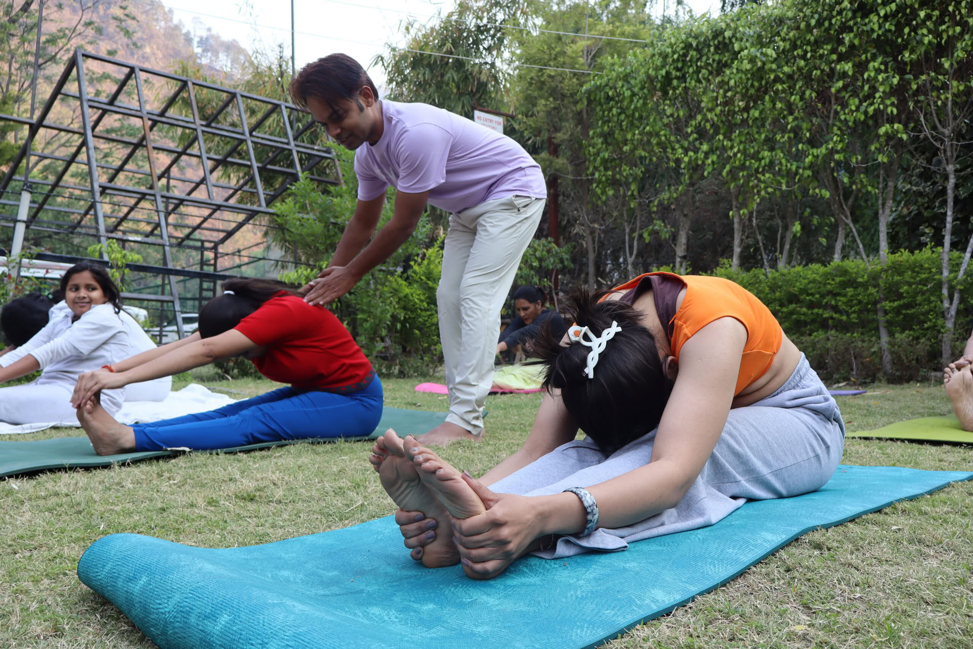 100 Heures de Formation de Professeur de Yoga