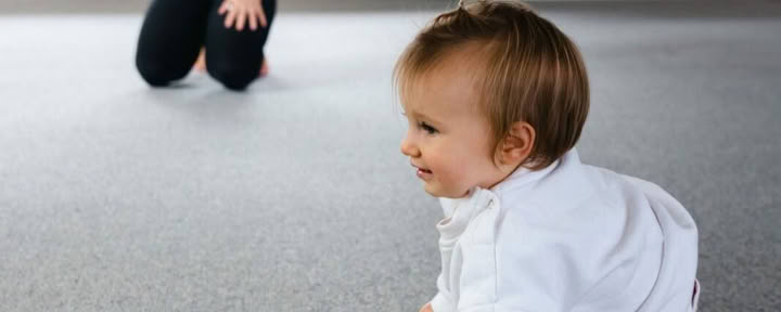 Cours de yoga pour mamans et bébés