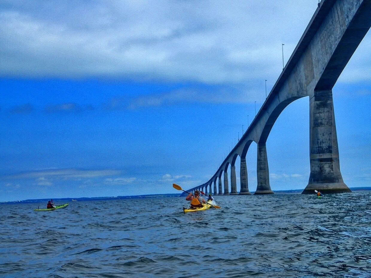 Aventures en kayak personnalisées pour groupes sur plusieurs jours