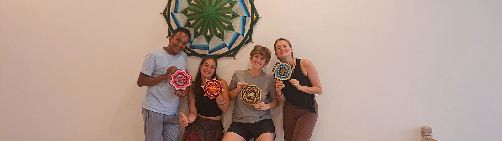 Atelier de tissage de mandala