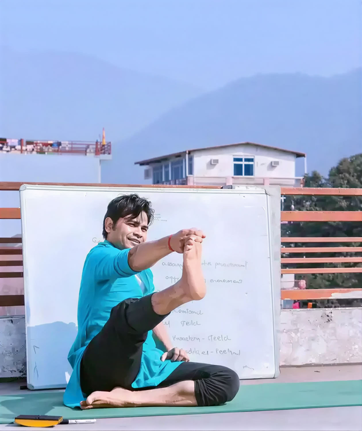Formation de professeur de yoga de 100 heures à Rishikesh