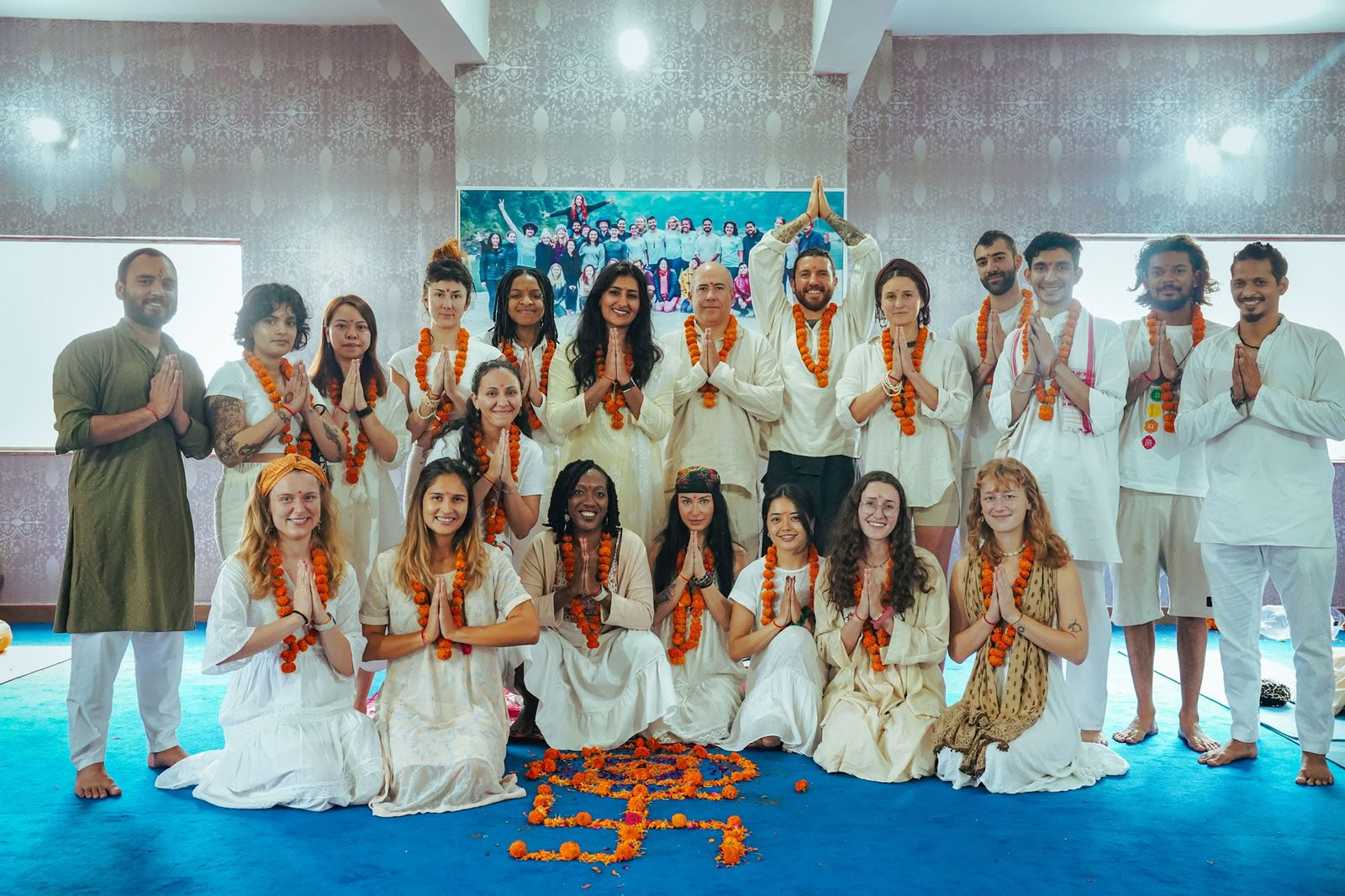 Formation de professeur de yoga de 100 heures