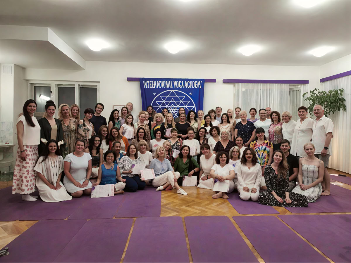 Retraite internationale de yoga scalaire de 7 jours « Samvid »