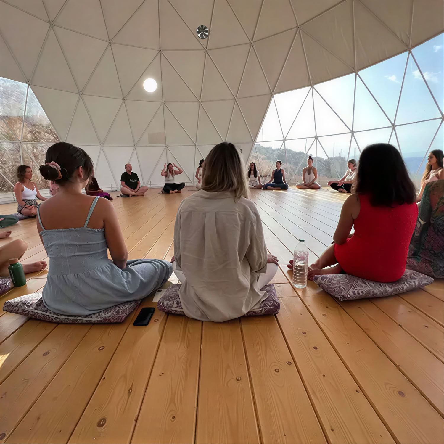 Formation de professeur de yoga de 100 heures