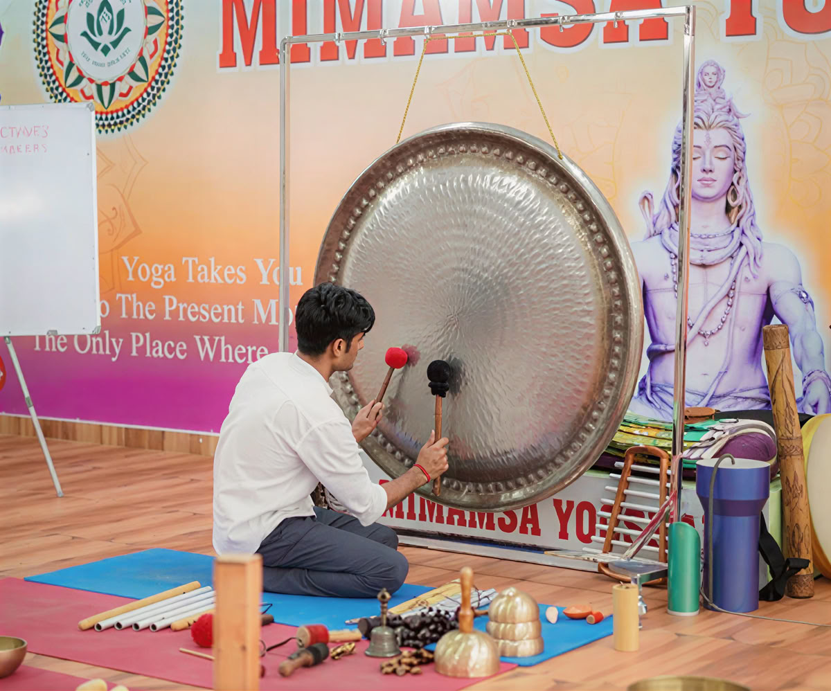 Formation de professeur en sonothérapie à Rishikesh
