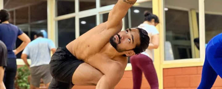 Formation de professeur de yoga Ashtanga - août 2026