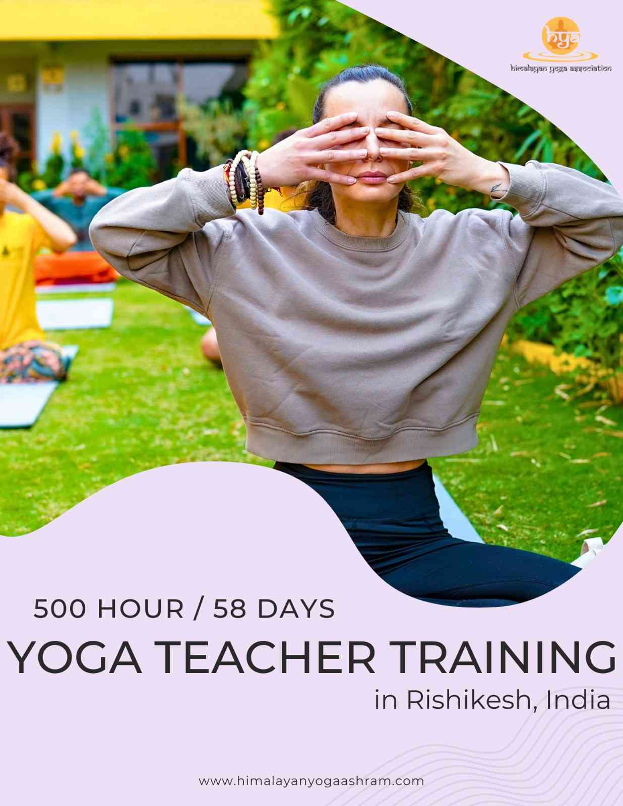 Formation de professeur de yoga de 300 heures à Varkala, Kerala, Inde